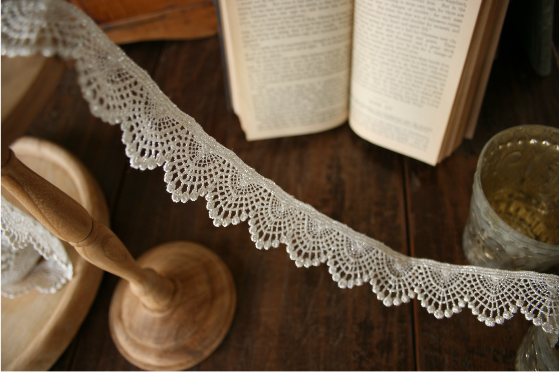 レーストリムプリーツトップス レーストリムプリーツトップス