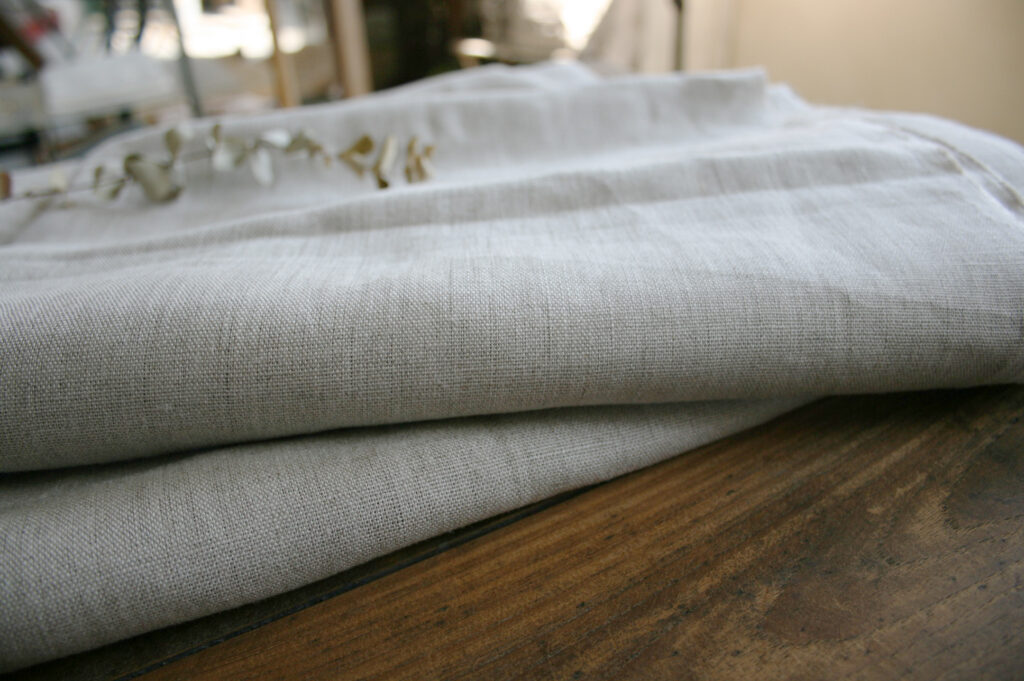 リネンカーテンは縮みますか?のイメージ画像